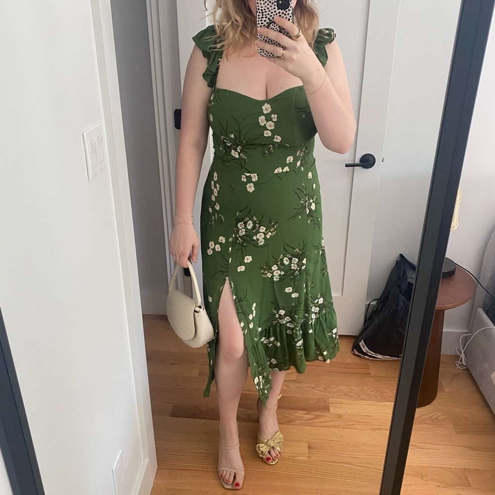 REFORMATION - Bondi Dress - Tags attached - SOLD OUT BNWT - Picture 8 of 13